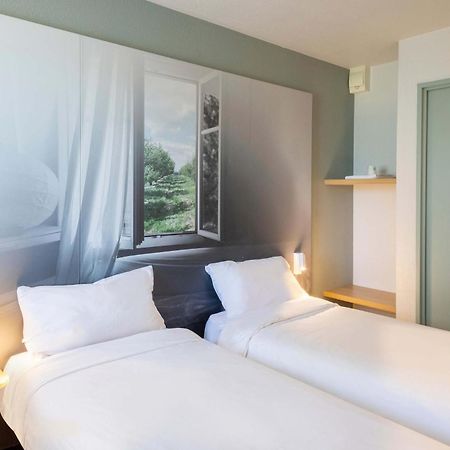 B&B Hotel Ажен Экстерьер фото